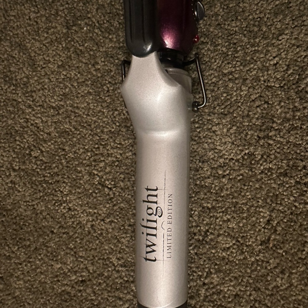 Twilight Limited Edition Curling Iron